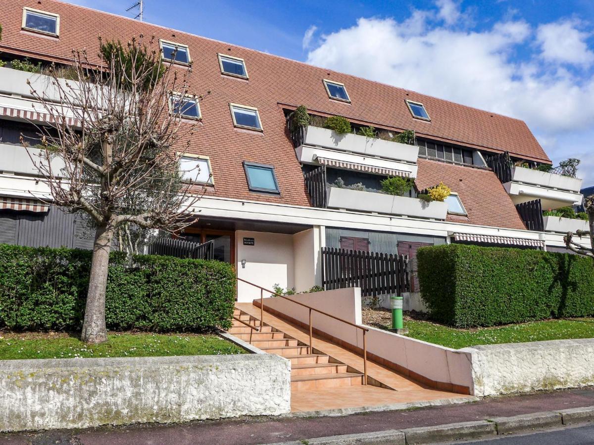 Olympe-1 Apartment